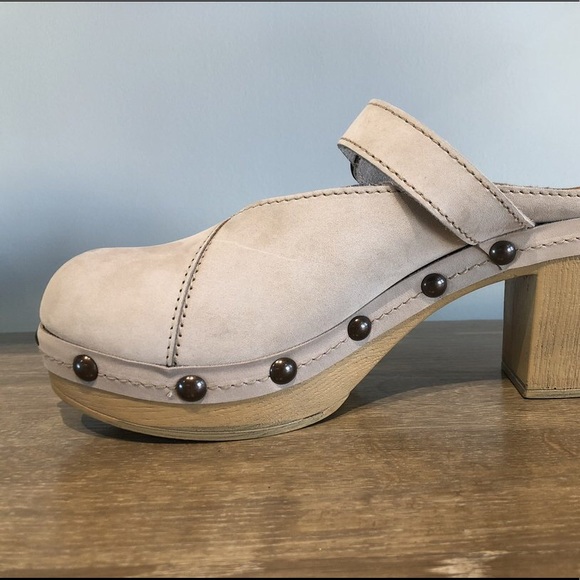 Leather Heeled Buckled Mule Clog - Picture 6 of 8
